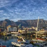 Centrally Located 2 Bedroom Apartment In Cape Town