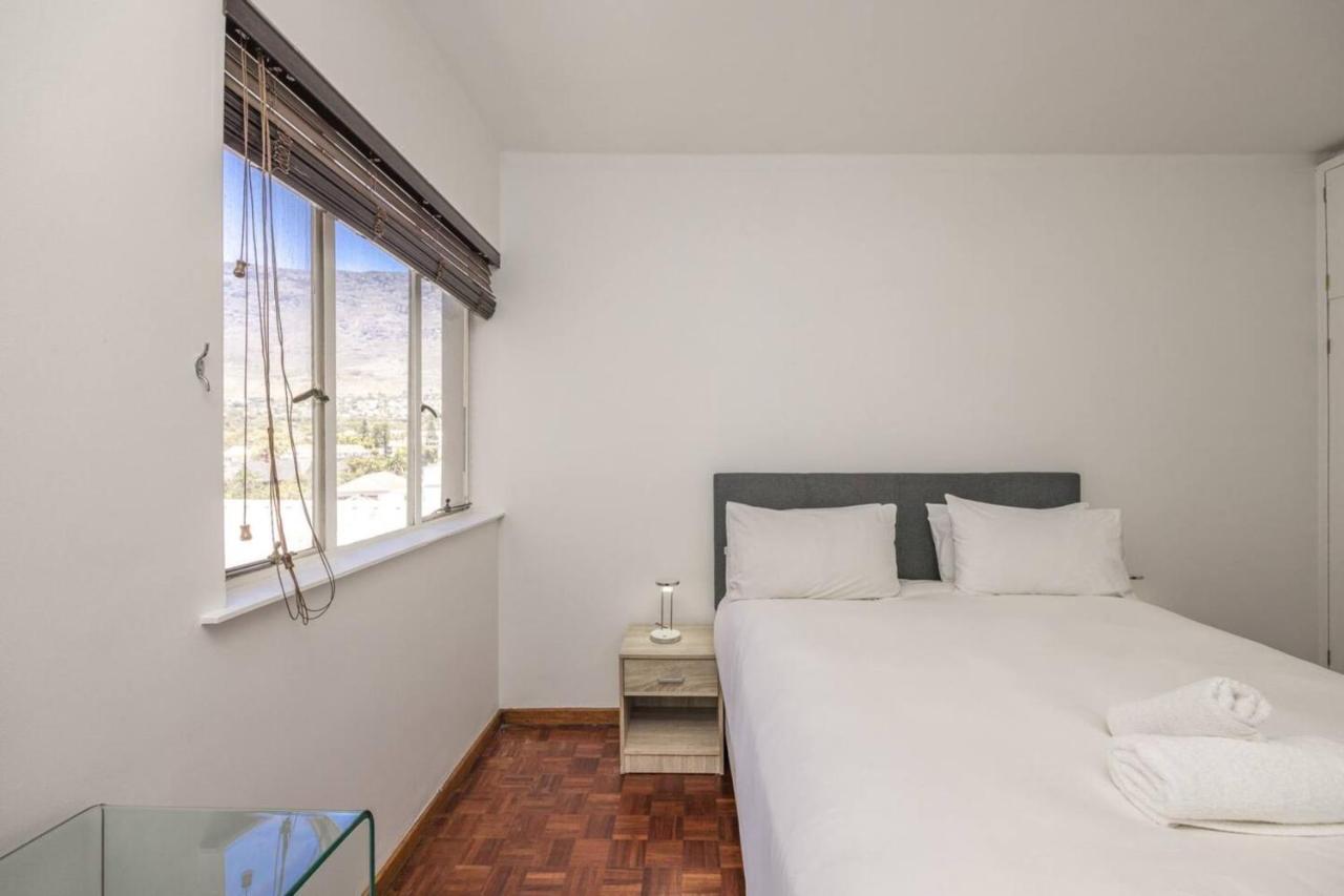 Centrally Located 2 Bedroom In Appartement Le Cap